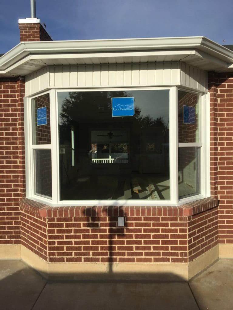 Home Depot and Lowe's window vs custom window manufacturing
